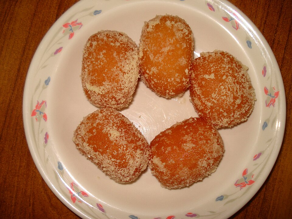 চমচম